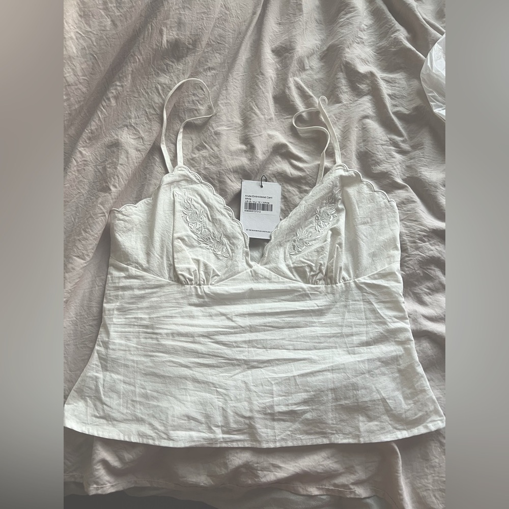 White lace cami tank top